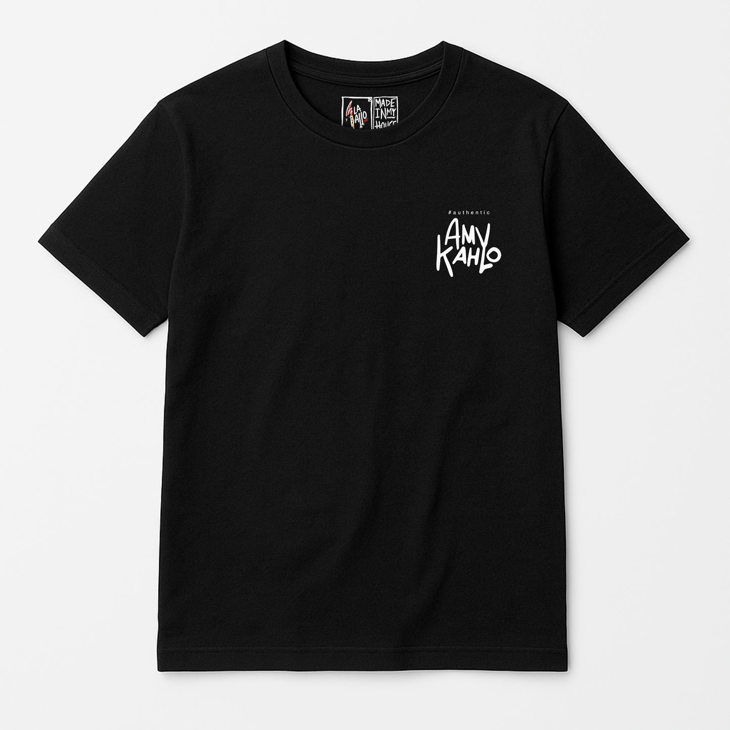 Camiseta orgánica unisex LA GALLO ART – diseño “Amy Kahlo” (frente), algodón 180 g, Medium Fit, Color: Negro
