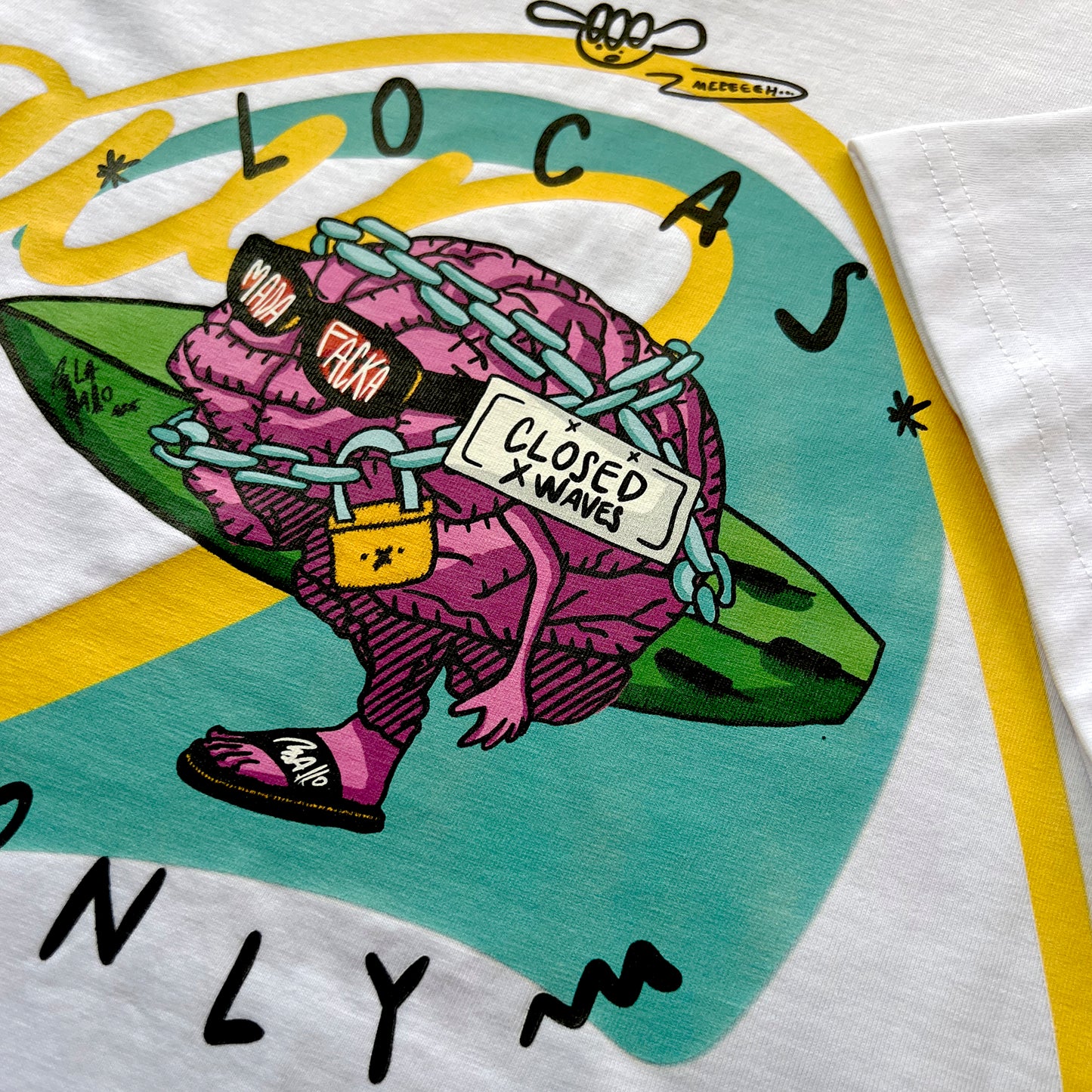 Camiseta surfera, "Cerrado por olas"