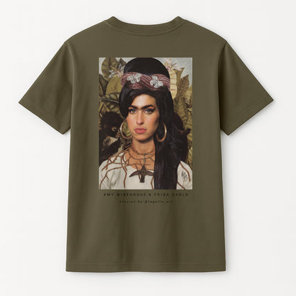 amiseta orgánica unisex LA GALLO ART – diseño “Amy Kahlo” (dorso), algodón 180 g, Medium Fit, Color: Verde Khaki