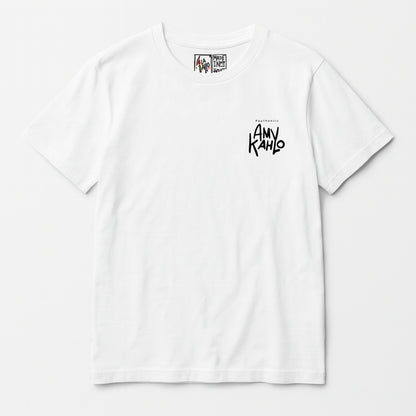 Camiseta orgánica unisex LA GALLO ART – diseño “Amy Kahlo” (frente), algodón 180 g, Medium Fit, Color: Blanco