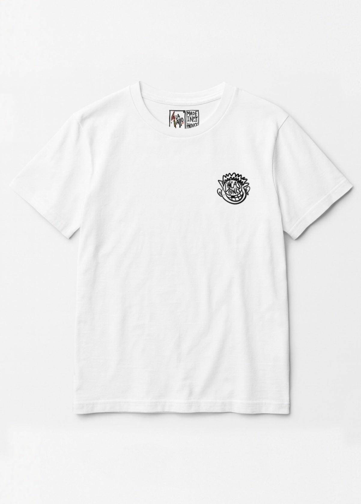 Camiseta unisex orgánica “Cerebro” color blanco, vista de frente. Ilustración full color original de LA GALLO ART.