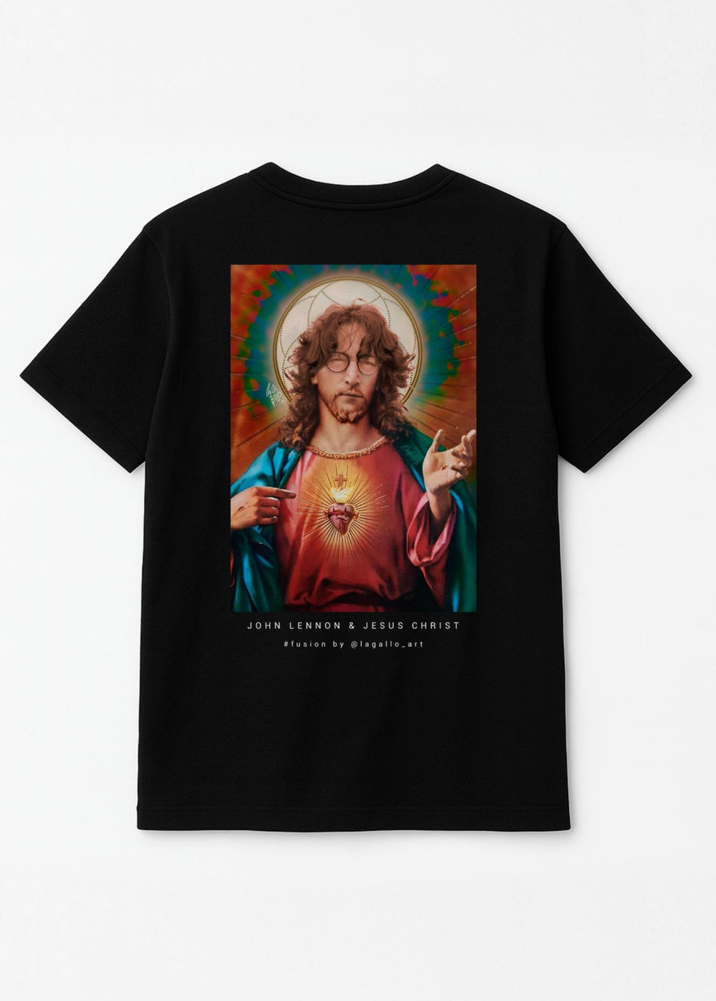 Espalda camiseta John Jesus negra con logo LA GALLO ART – diseño de Carolina Gallo