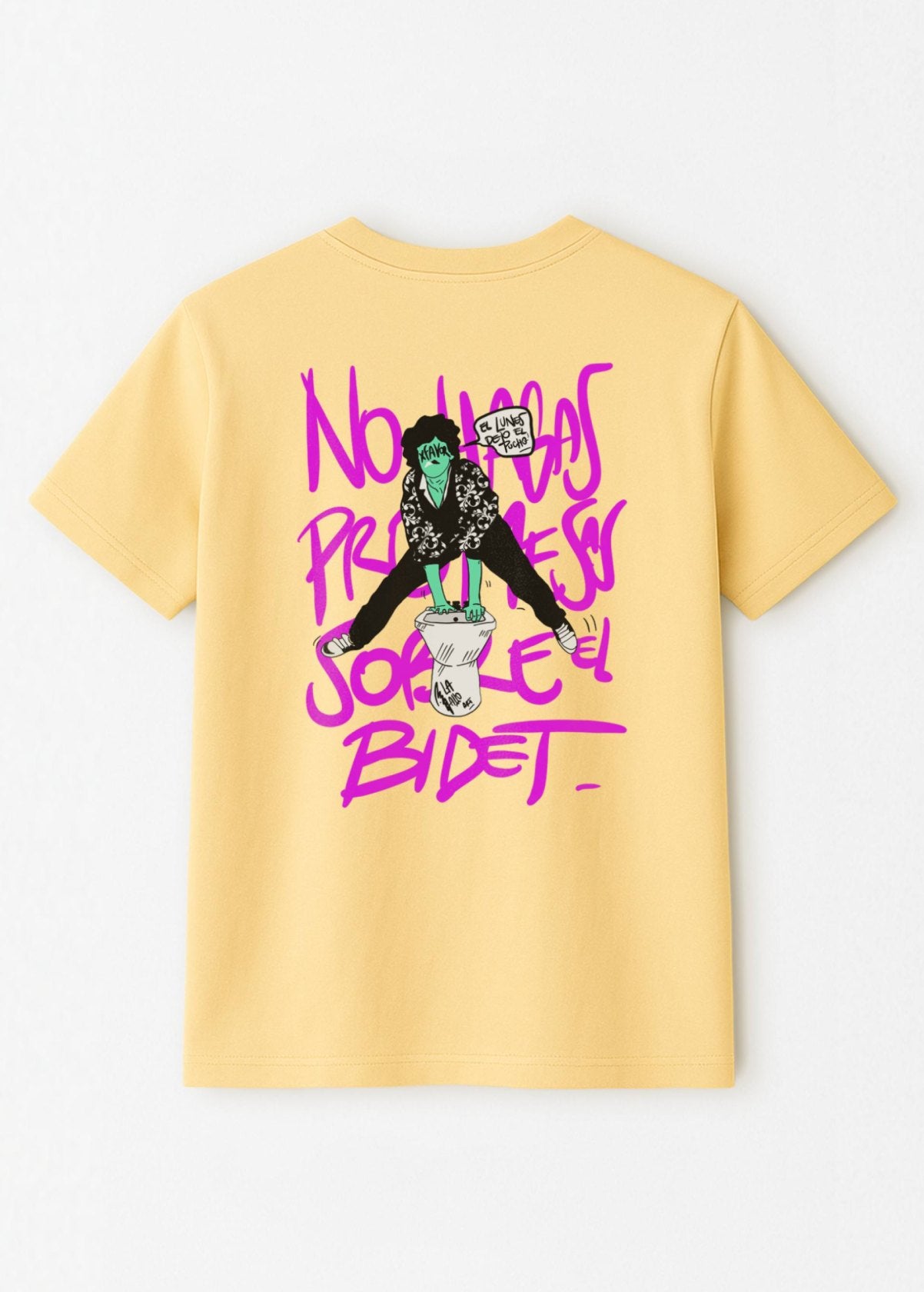 Camiseta unisex orgánica “La de Charly” color Viva Yellow, vista de espalda. Arte digital independiente con estampado artístico de Carolina Gallo.