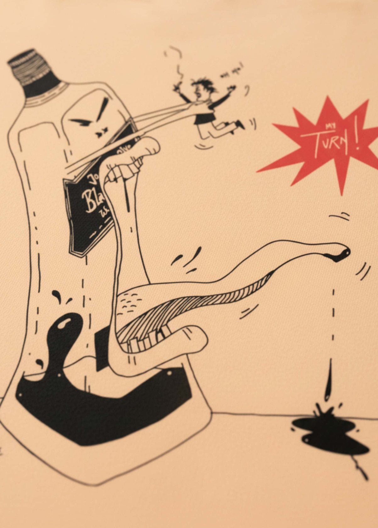 Detalle de estampado trasero “Whisky” color Níspero. Acabado ecológico en algodón orgánico.